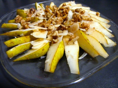 pear-carpaccio with walnuts and parmesan
